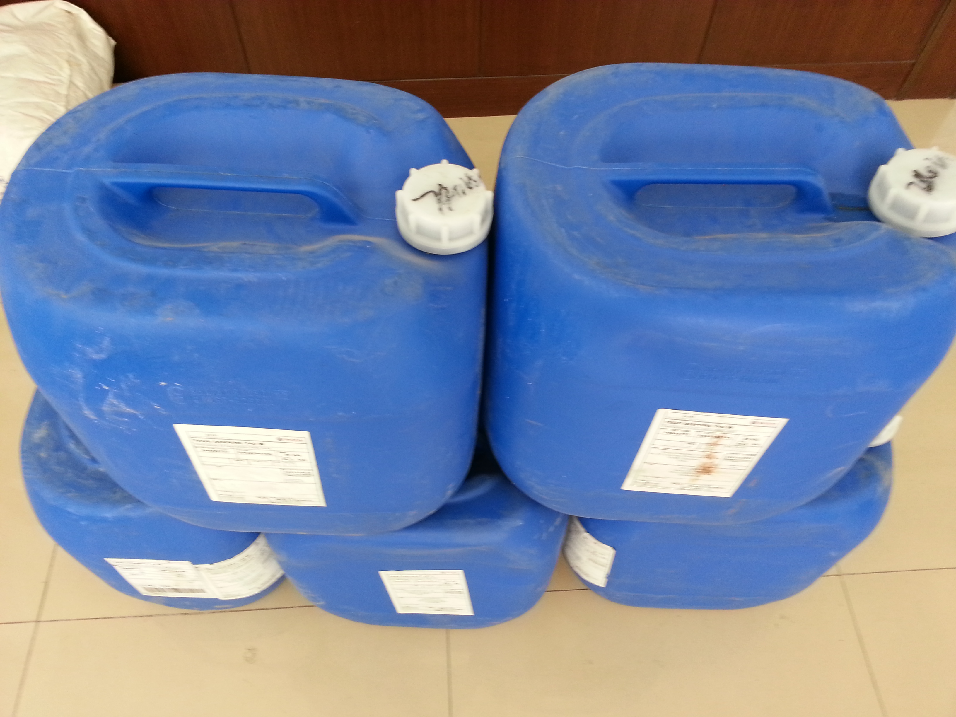 多功能<a href='https://www.www.npxsmy.com/product/product-0001,0011,0018.shtml' class='keys' title='點(diǎn)擊查看關(guān)于潤(rùn)濕劑的相關(guān)信息' target='_blank'>潤(rùn)濕劑</a>